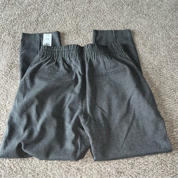 NWT! Abercrombie & Fitch - Dark Grey Trousers - Medium - Picture 3 of 4